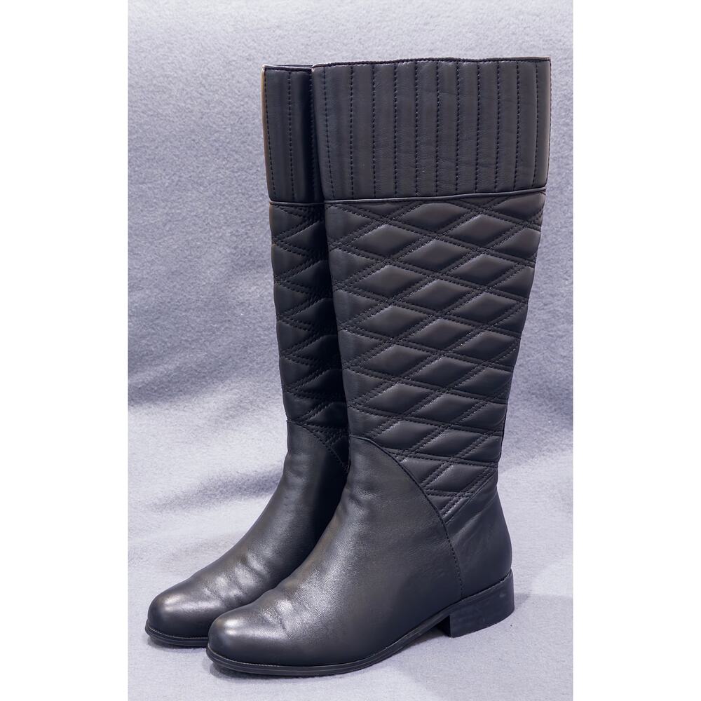 Vaneli‎ Women's black quilted knee-high boots sz 4M Zip block heel equestrian